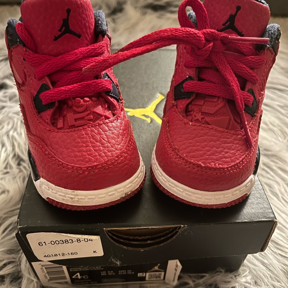 Retro 9 Jordan 4c